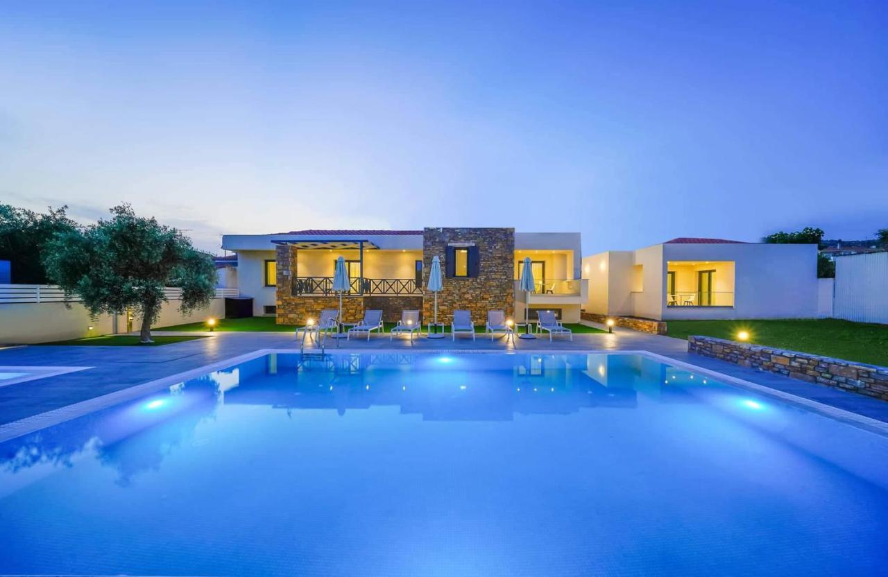 Anela Resort Potos Bagian luar foto